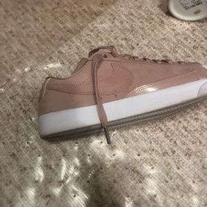 Nike Women's Blush Pink Sneakers